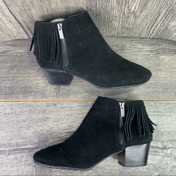 Kenneth Cole Reaction Women’s Pilates Suede Bootie Black Size 9 - Picture 2 of 8
